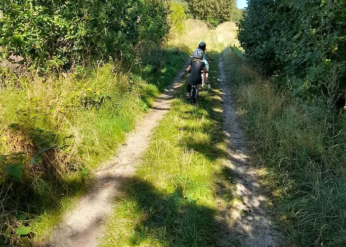 Mini-lejlighed Med Kokken - Deler Bad Og Toilet Med Nabolejlighed 1 דירה